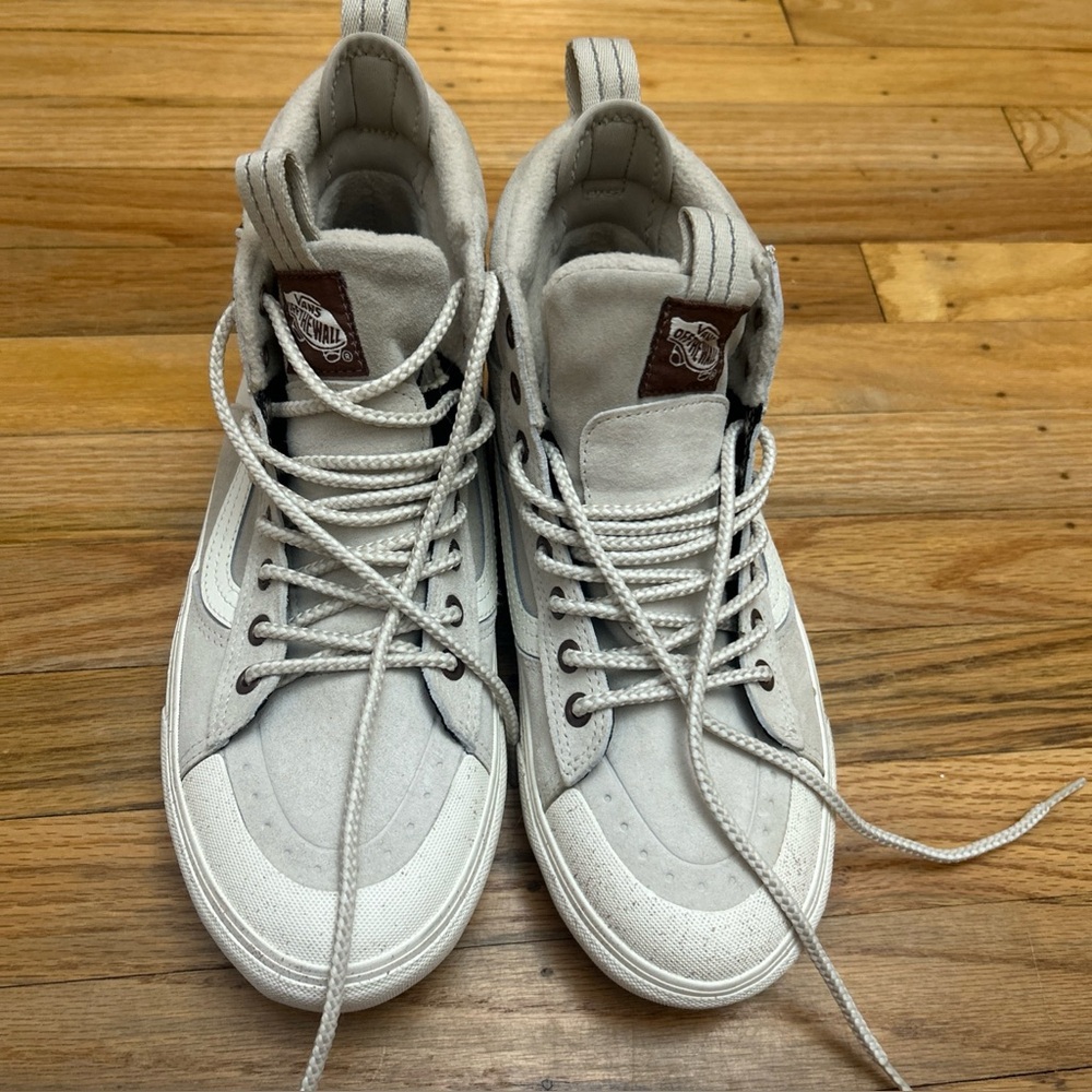 Vans Off The Wall Sz 9 Women’s 7.5 Men’s Ultracush Sneakers Booties High top